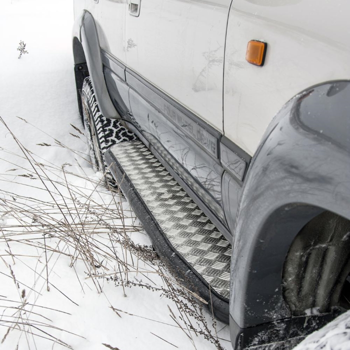 картинка Пороги силовые РИФ Toyota Land Cruiser 80, 105 от магазина  4x4 риф шоп
